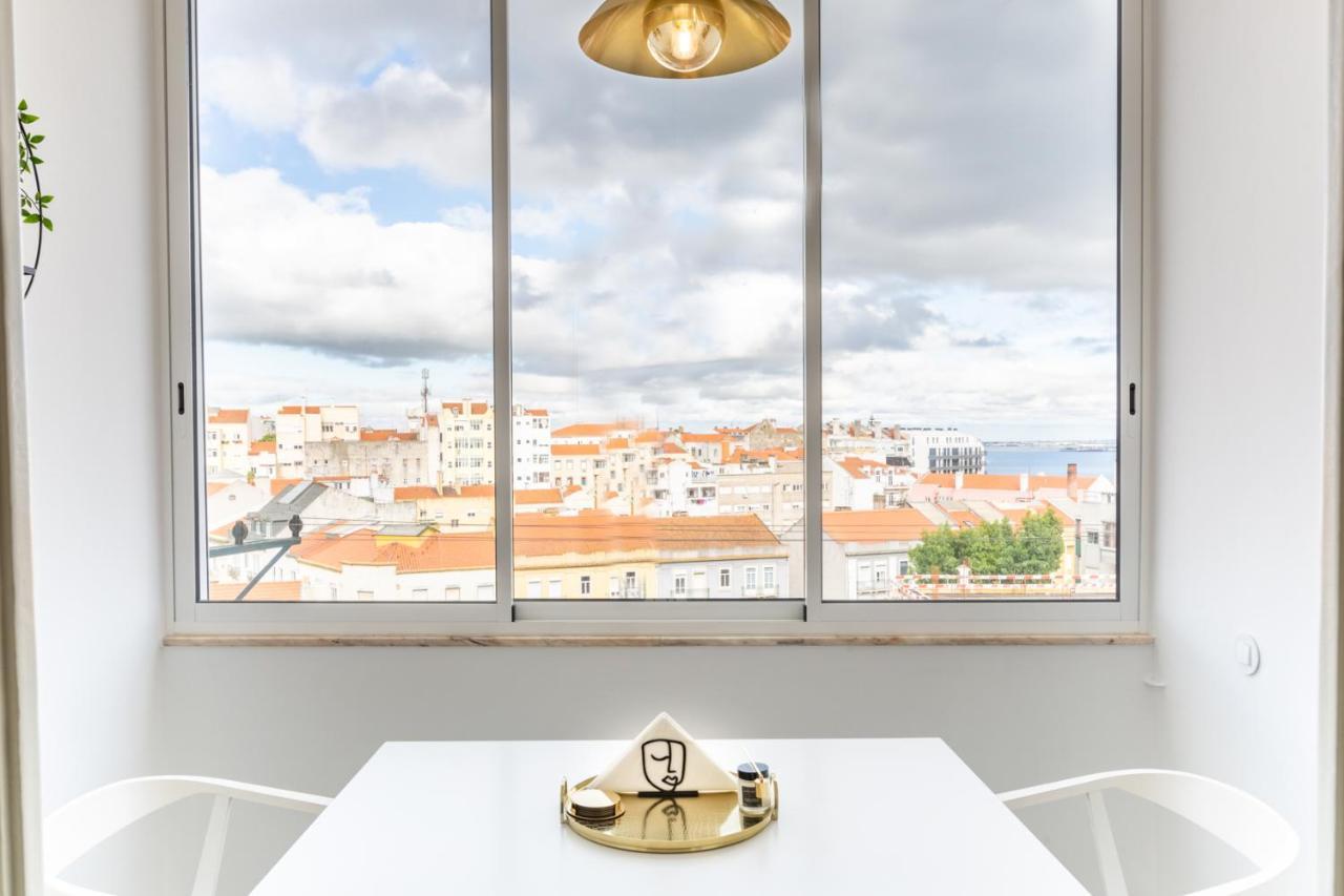 Amazing Lisboa! Views & Style In Historical Graca Appartement