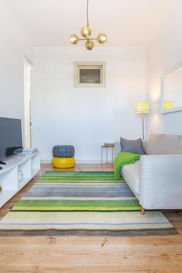 Amazing Lisboa! Views & Style In Historical Graca Apartment Lissabon